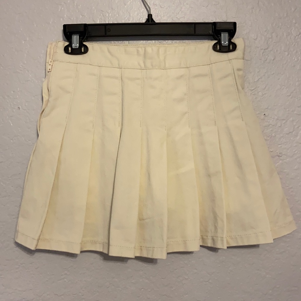 Brandy pleated skirt